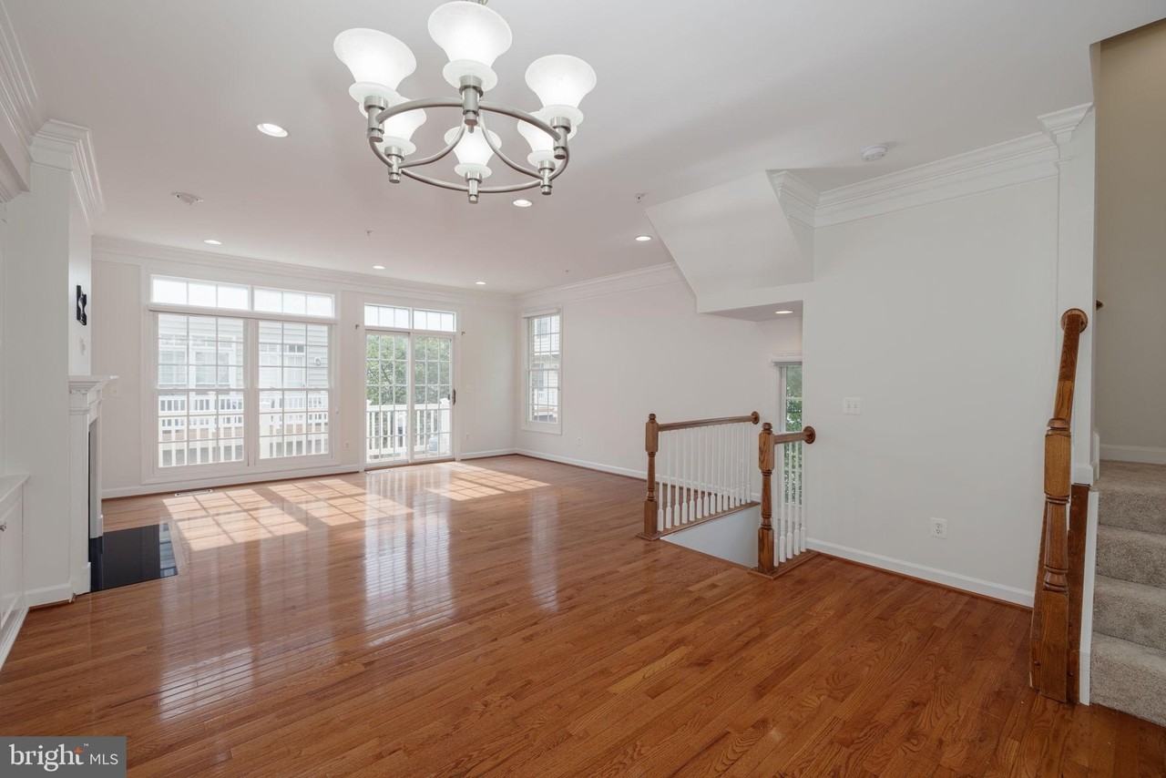 5180 Brawner Pl - Photo 5 of 50