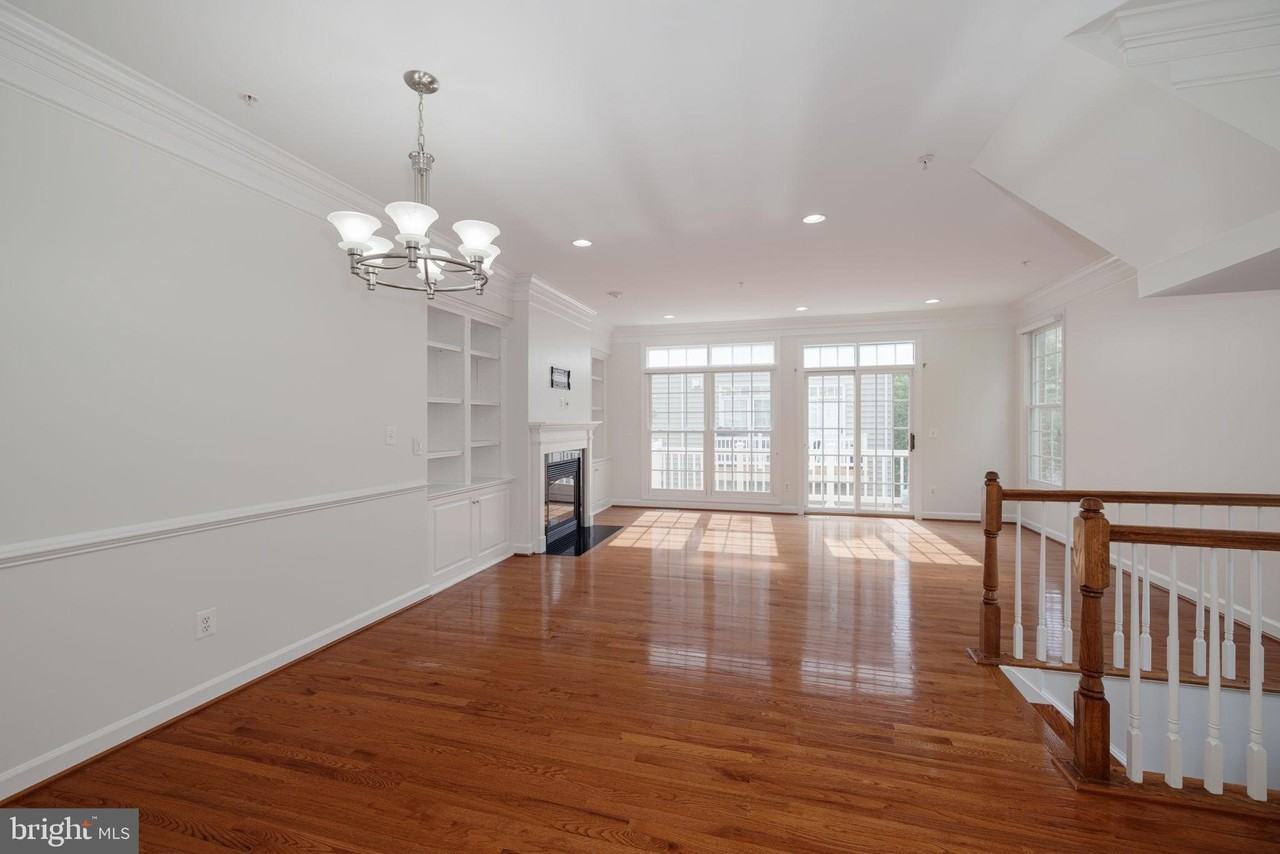 5180 Brawner Pl - Photo 6 of 50
