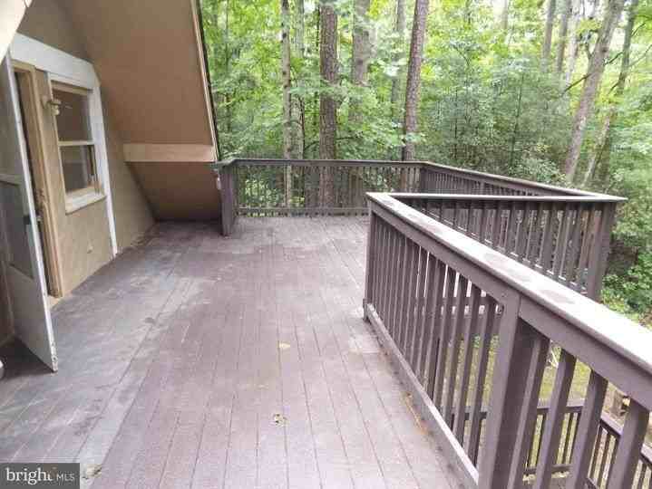 135 Land Or Dr - Photo 4 of 12