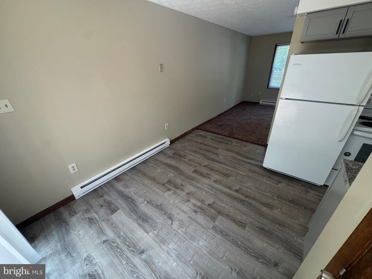 520 Allston Cir - Photo 4 of 18