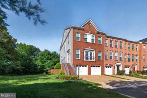 featured image of 13642 Flying Squirrel Dr