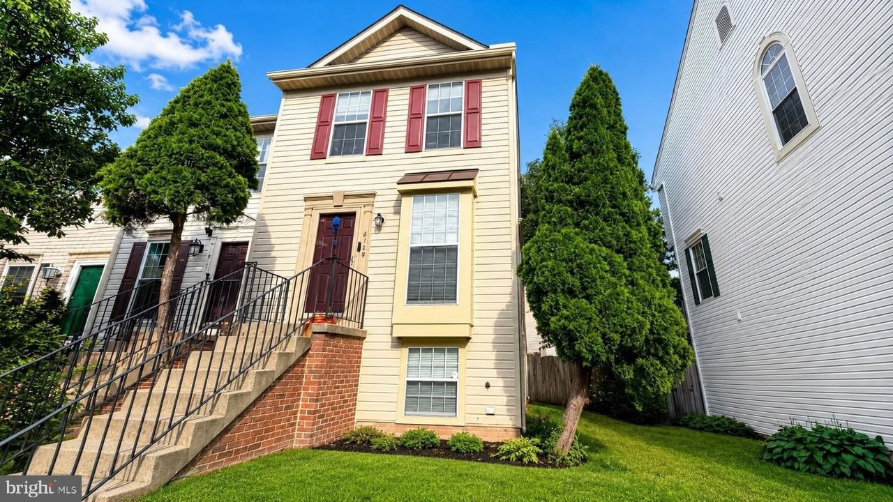 6109 Beddingfield Ct