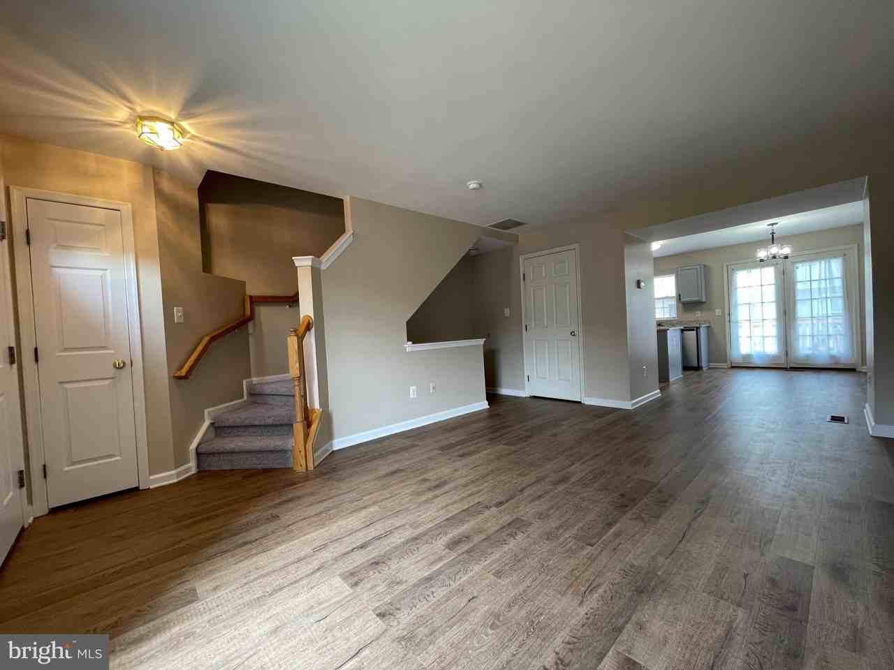6368 Michael Robert Dr - Photo 6 of 21