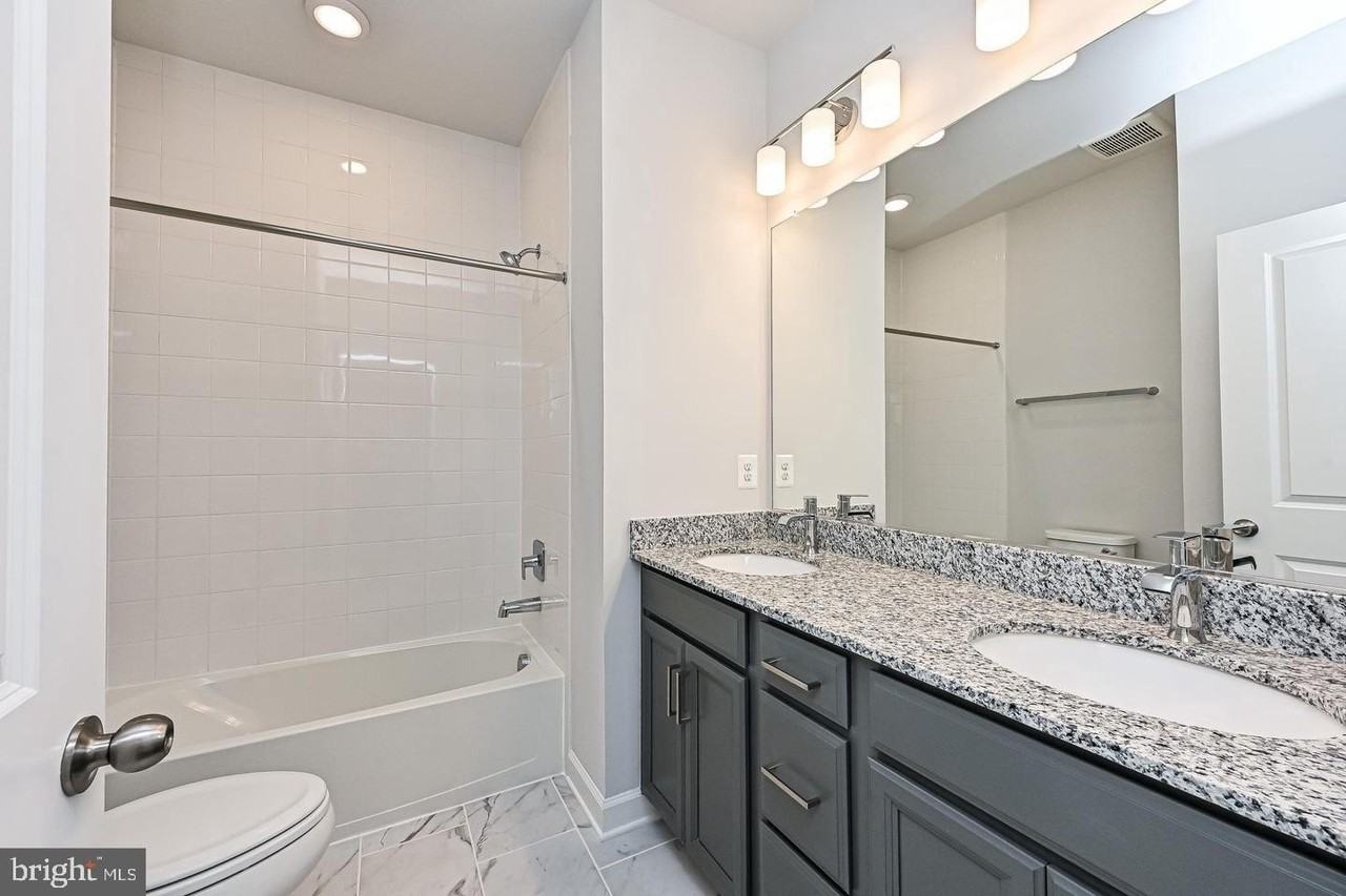 12569 Todd Ln - Photo 5 of 43