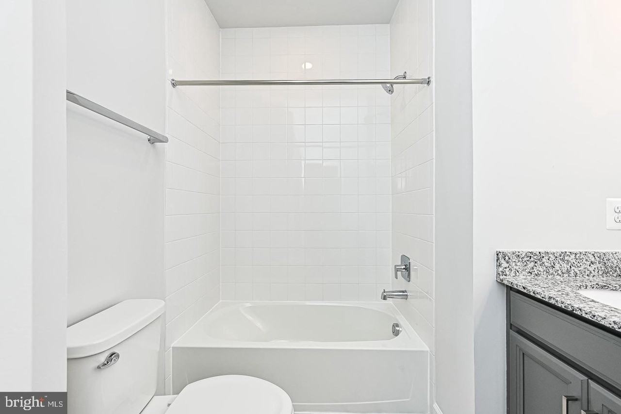 12569 Todd Ln - Photo 6 of 43