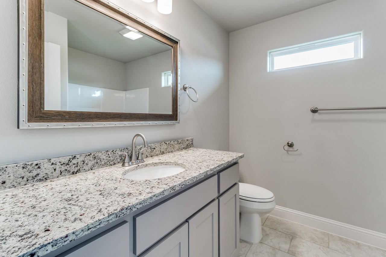 2810 Clover Dr #1 - Photo 6 of 21