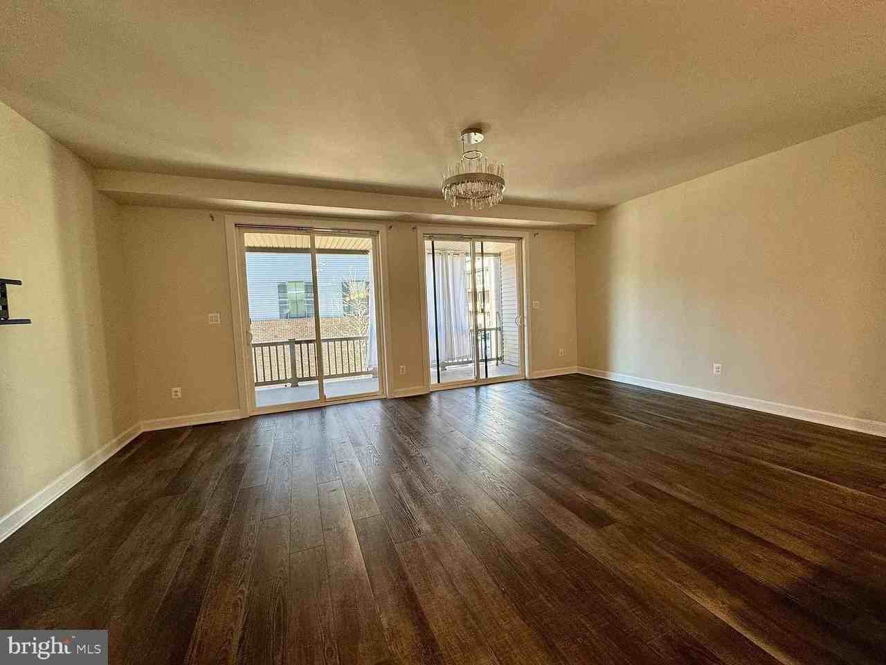 22265 Cornerstone Crossing Ter - Photo 5 of 18