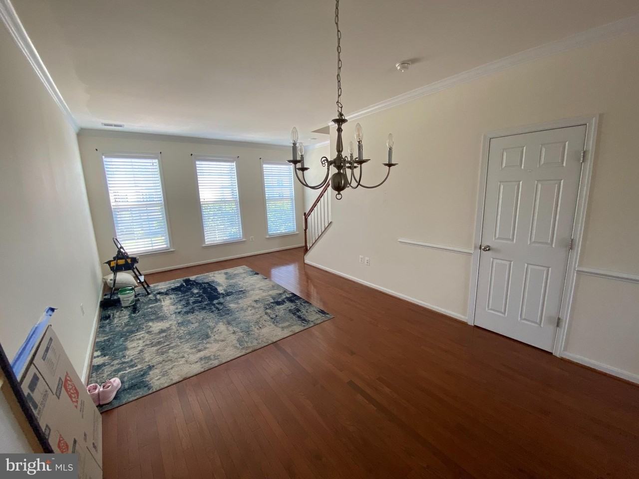 15651 John Diskin Cir - Photo 5 of 8