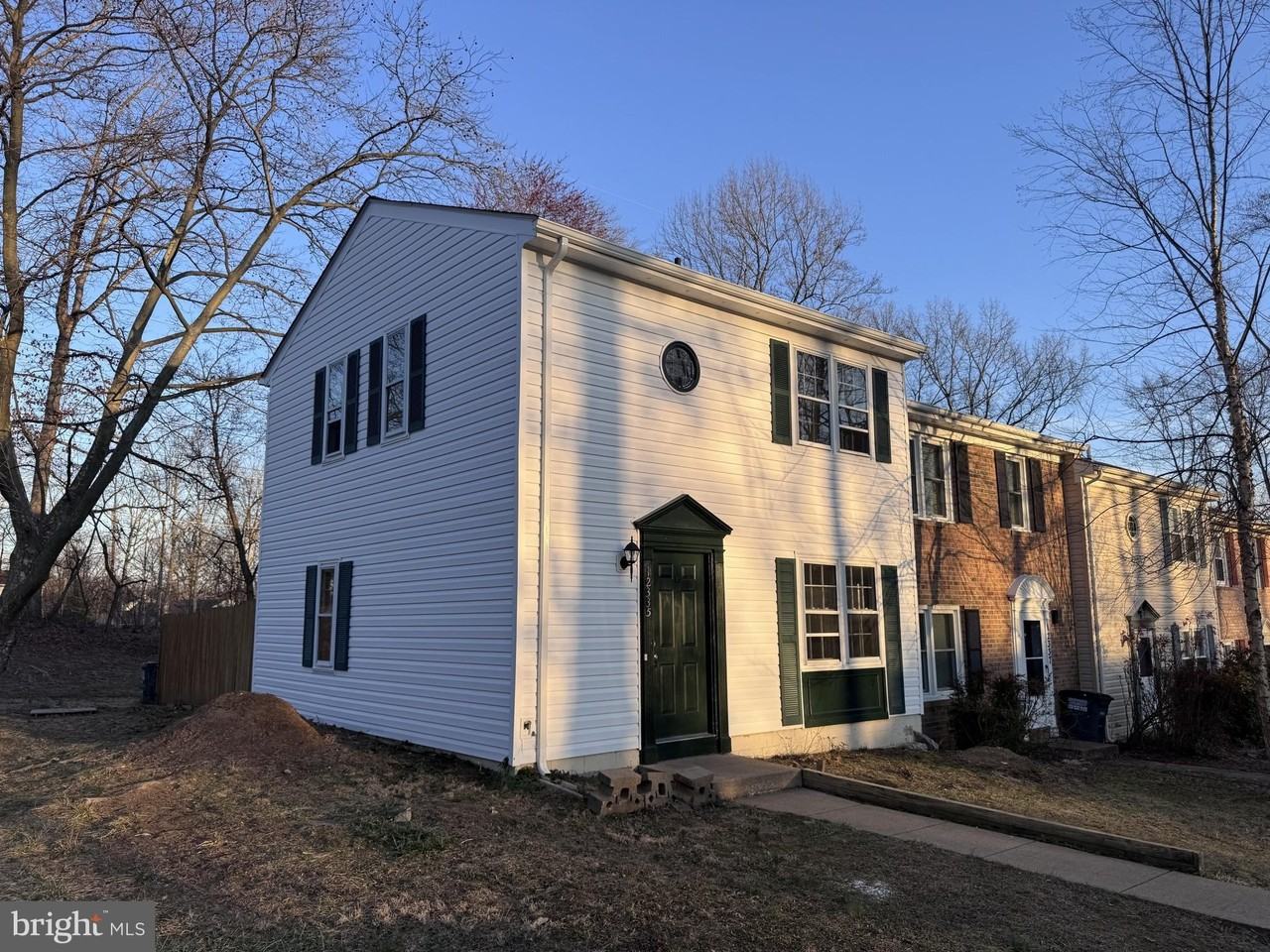 12335 Woodlawn Ct - Photo 2 of 18