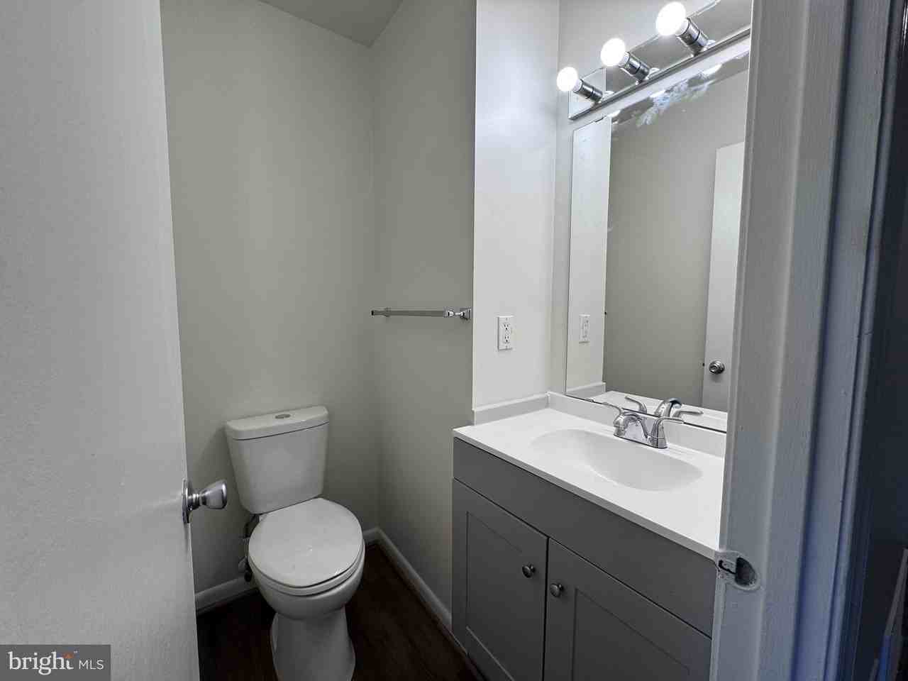 12335 Woodlawn Ct - Photo 5 of 18