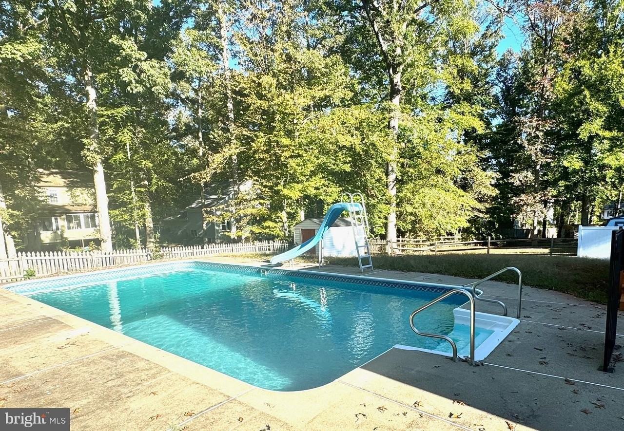 1326 Aquia Dr - Photo 4 of 47
