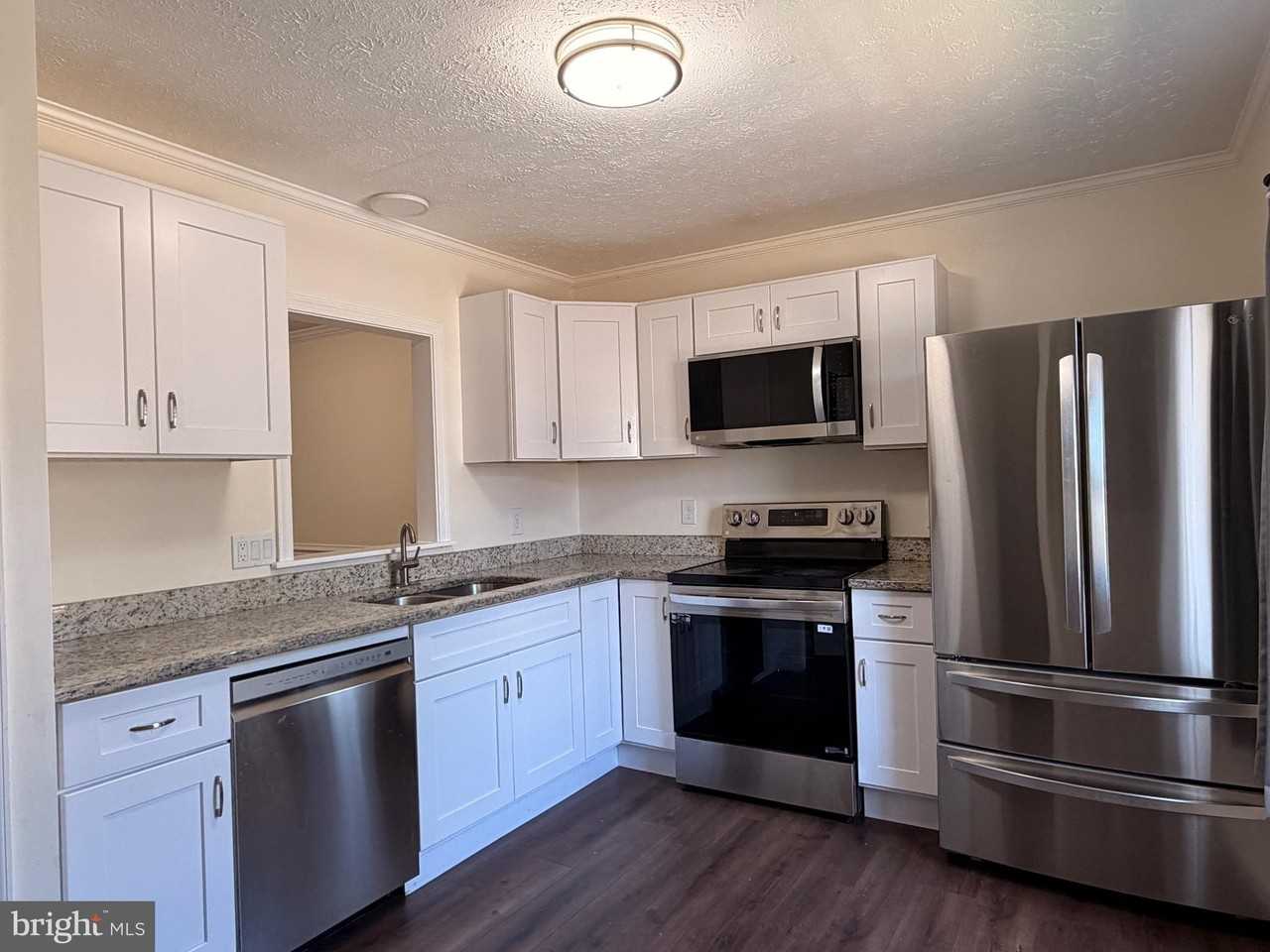 107 Stafford Mews Ln - Photo 6 of 40
