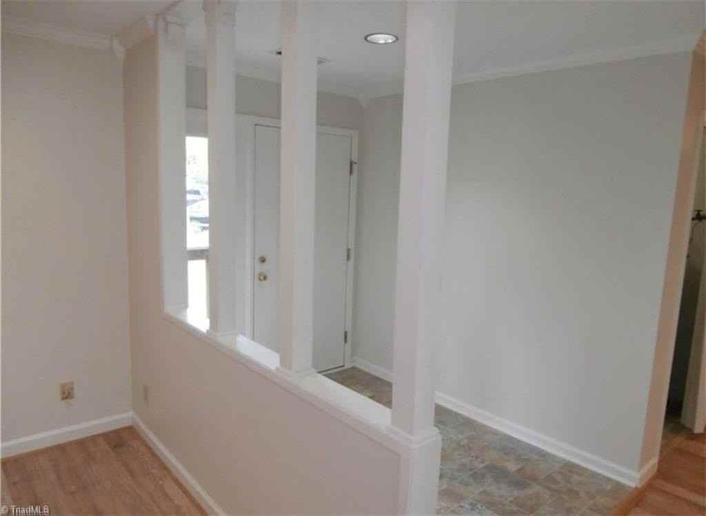 3796 Vandalia Dr - Photo 2 of 16