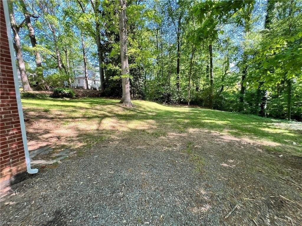 185 Euclid St - Photo 2 of 13