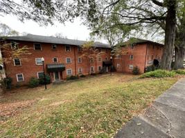 featured image of 843 W 6th St #A