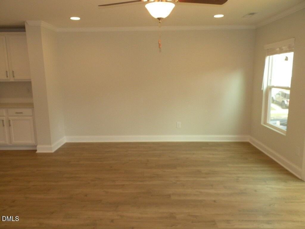 328 Page Square Dr - Photo 7 of 23