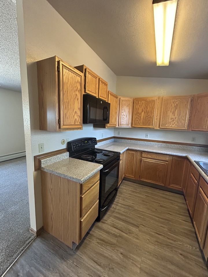 2406 N 7th St #A - Photo 6 of 14