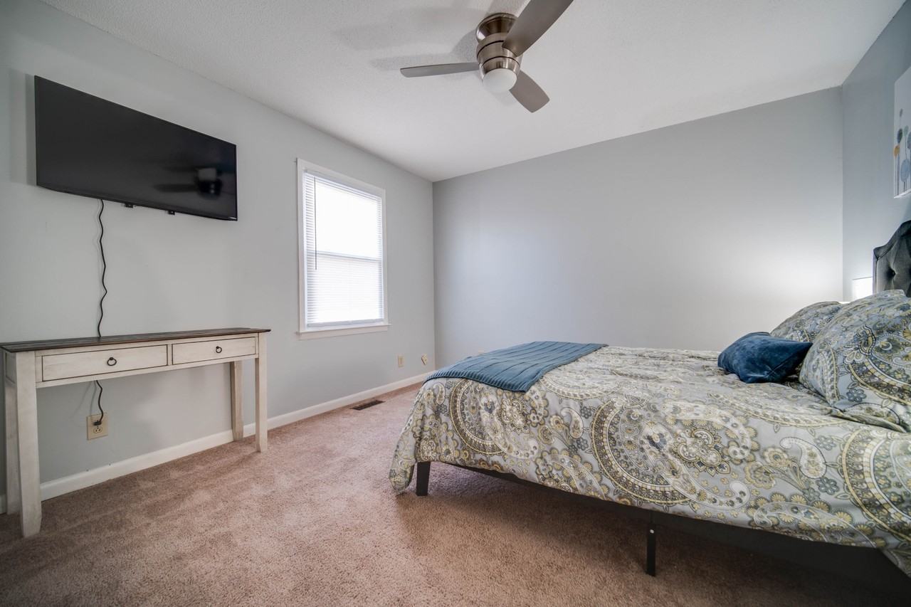 1601 Wells Ave Se #A - Photo 4 of 31