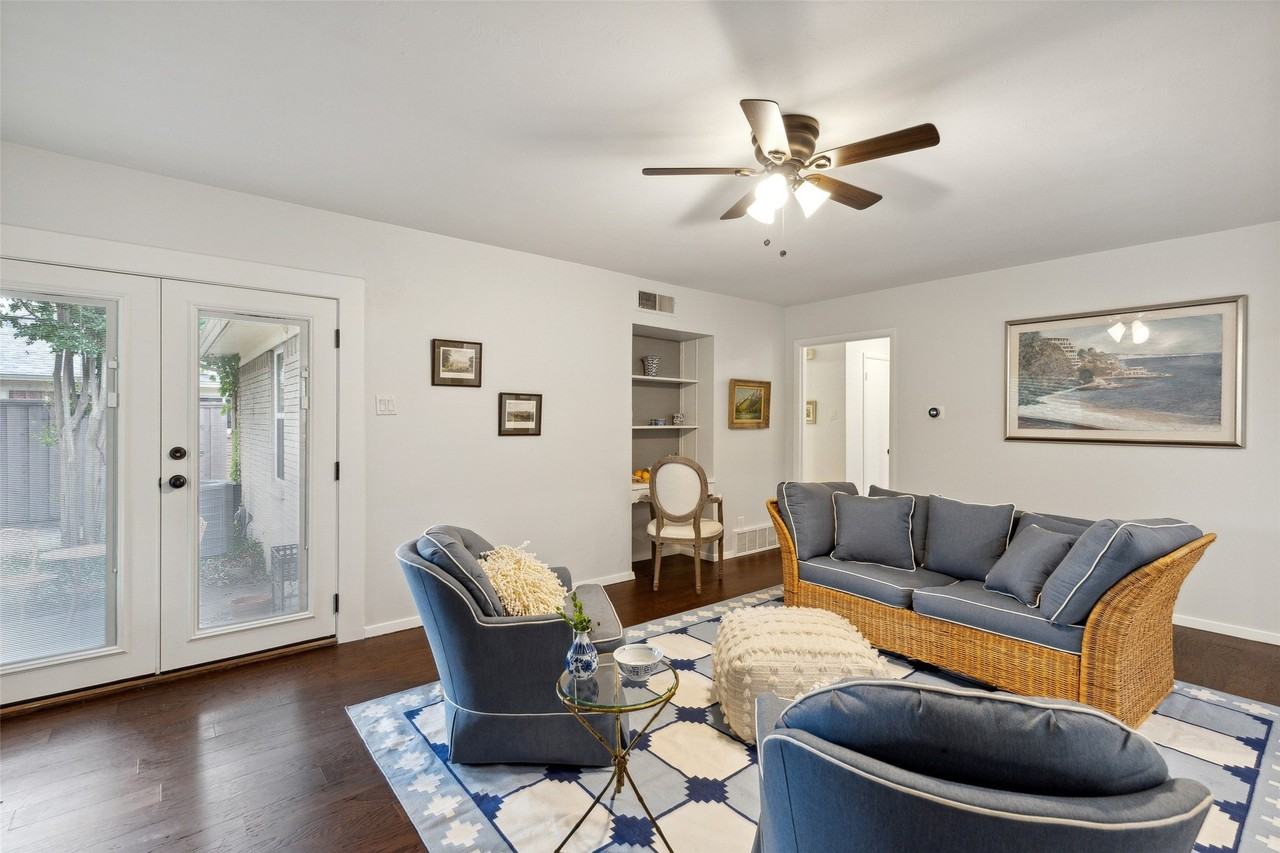 8628 San Souci Dr - Photo 5 of 26