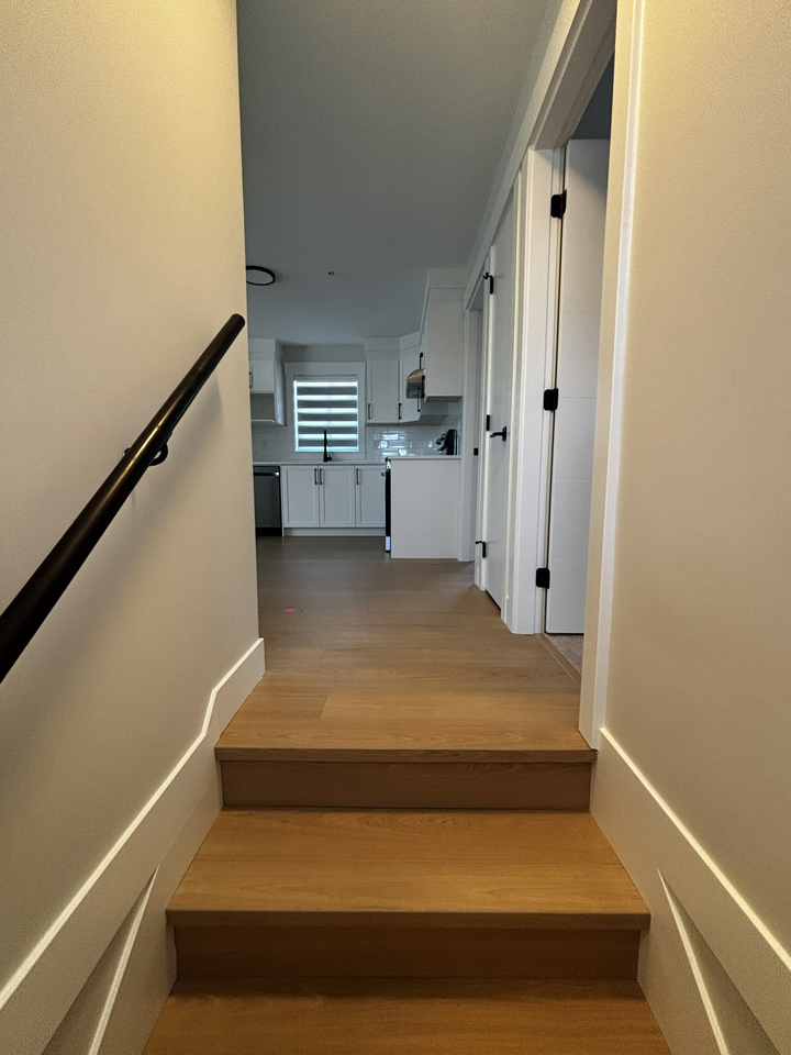 16717 25A Avenue - Photo 2