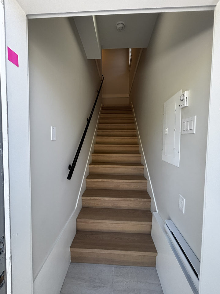 16717 25A Avenue - Photo 3