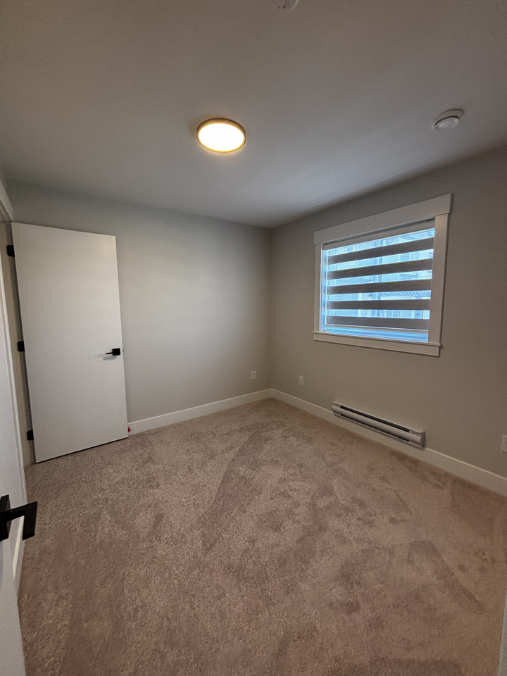 16717 25A Avenue - Photo 7