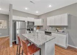 779 N Saint Paul St #100 - Photo 4 of 13