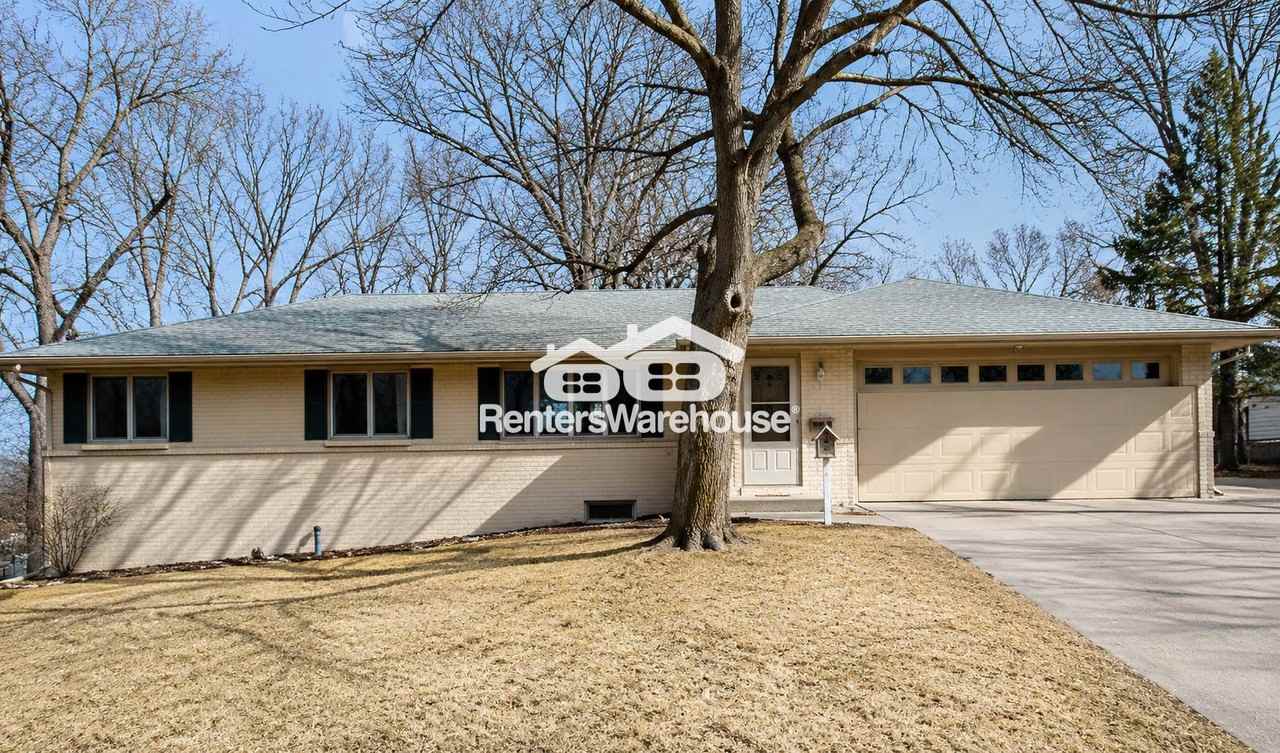 3500 Yukon Ave N