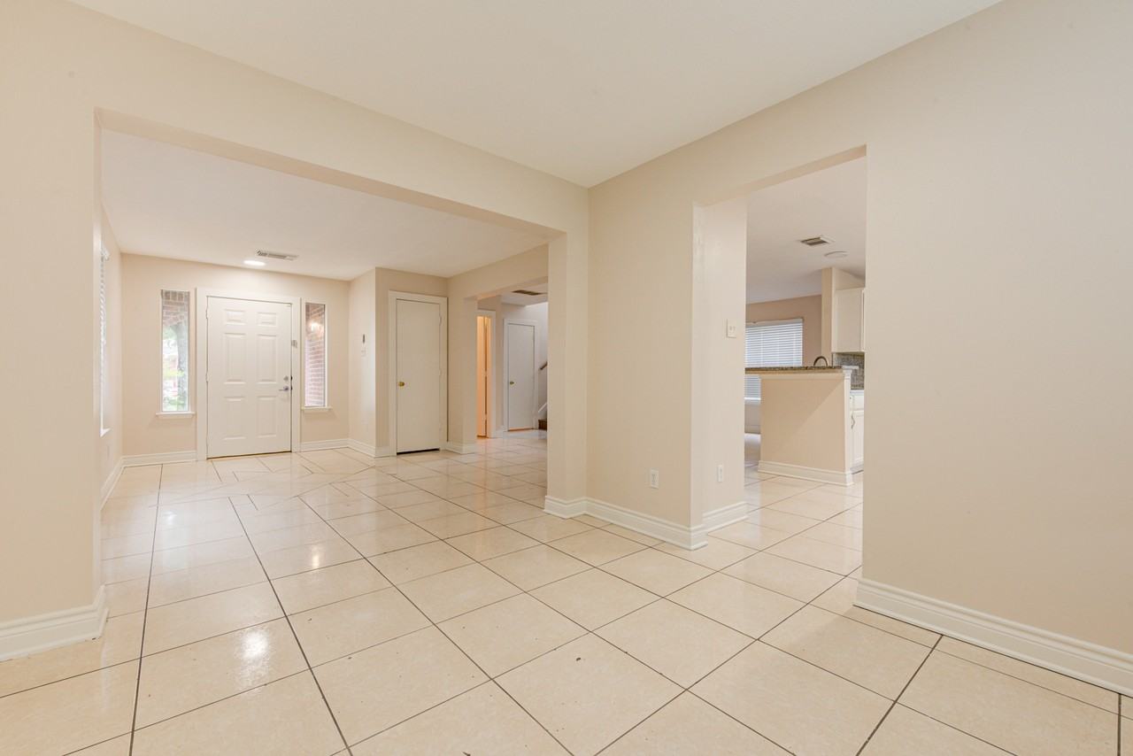 7322 Parkland Manor Dr #1 - Photo 6 of 24