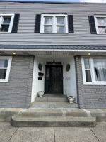 featured image of 810 E 8th St #D