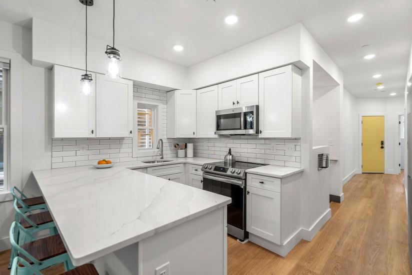 1 Bed / 1 Bath Apartment in South Boston - Photo 6 of 17