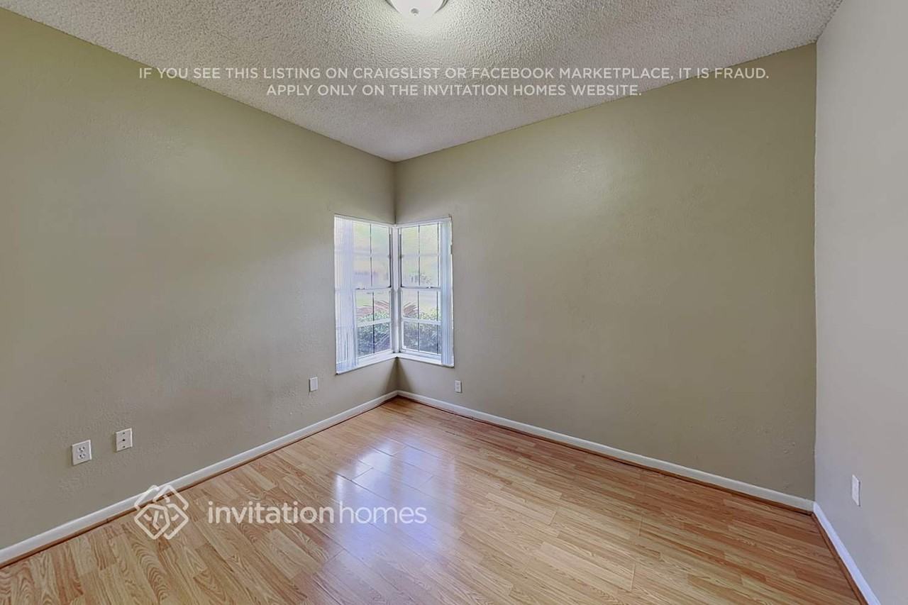 20540 Nw 7th St - Photo 4 of 18
