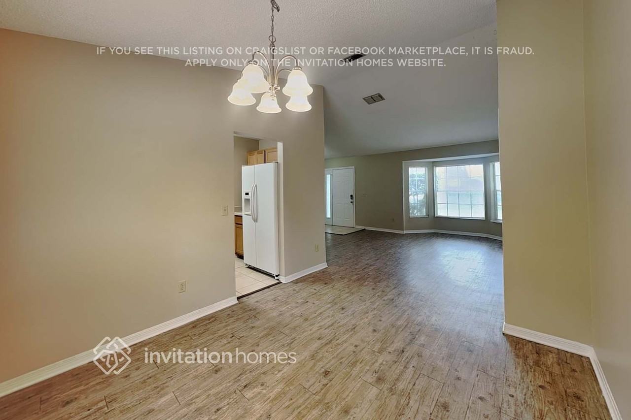 2624 Lake Jackson Cir - Photo 6 of 19