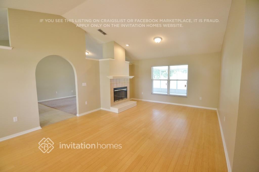 3875 Blackberry Cir - Photo 2 of 8