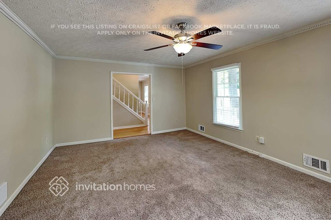 2440 Bob Bettis Rd - Photo 5 of 23