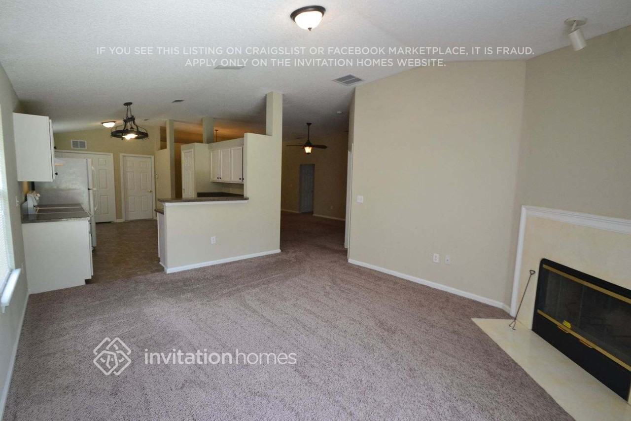 8040 Tuxford Ln - Photo 4 of 21