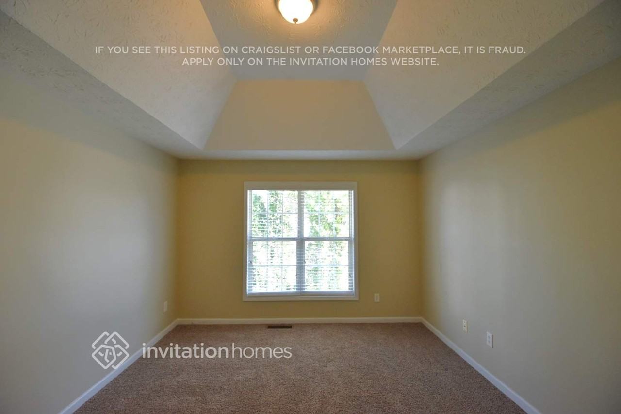 1071 Fishback Way - Photo 5 of 10