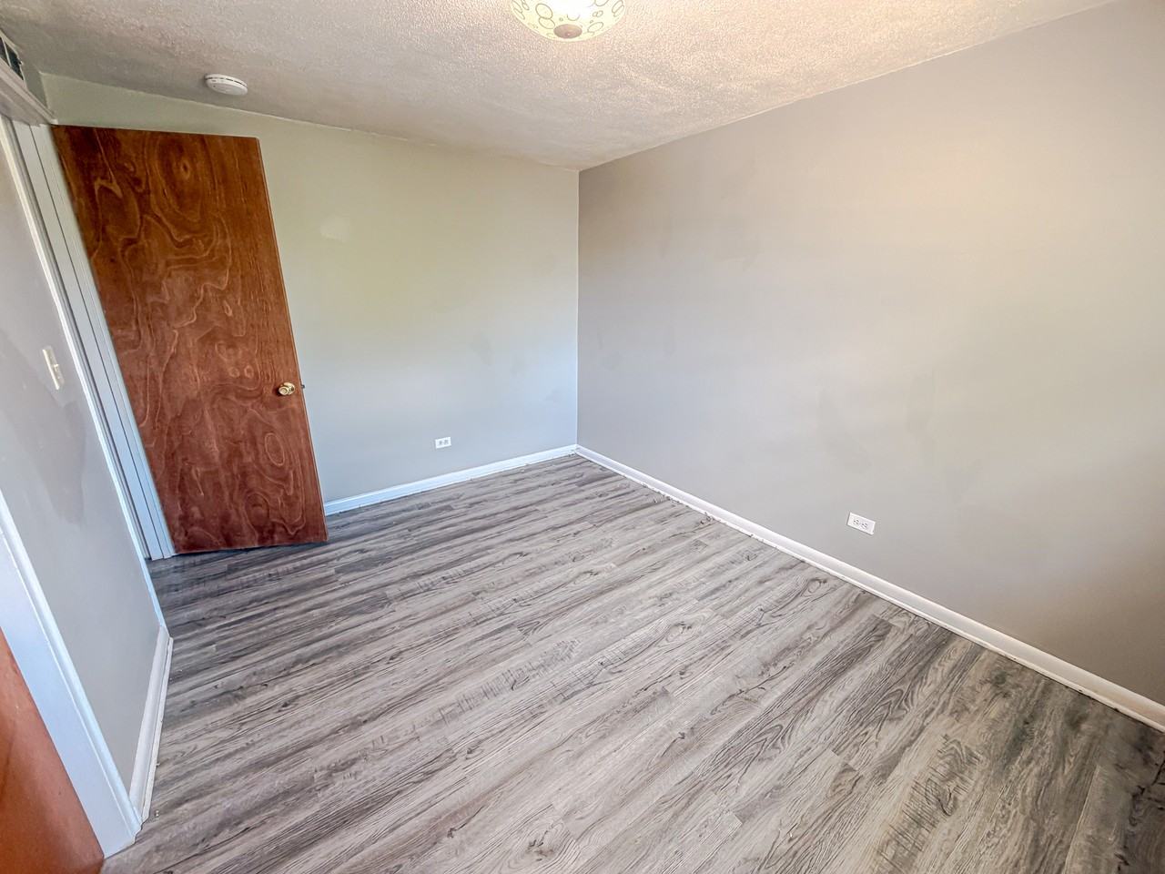 1921 Hugur Ave #1 - Photo 6 of 10