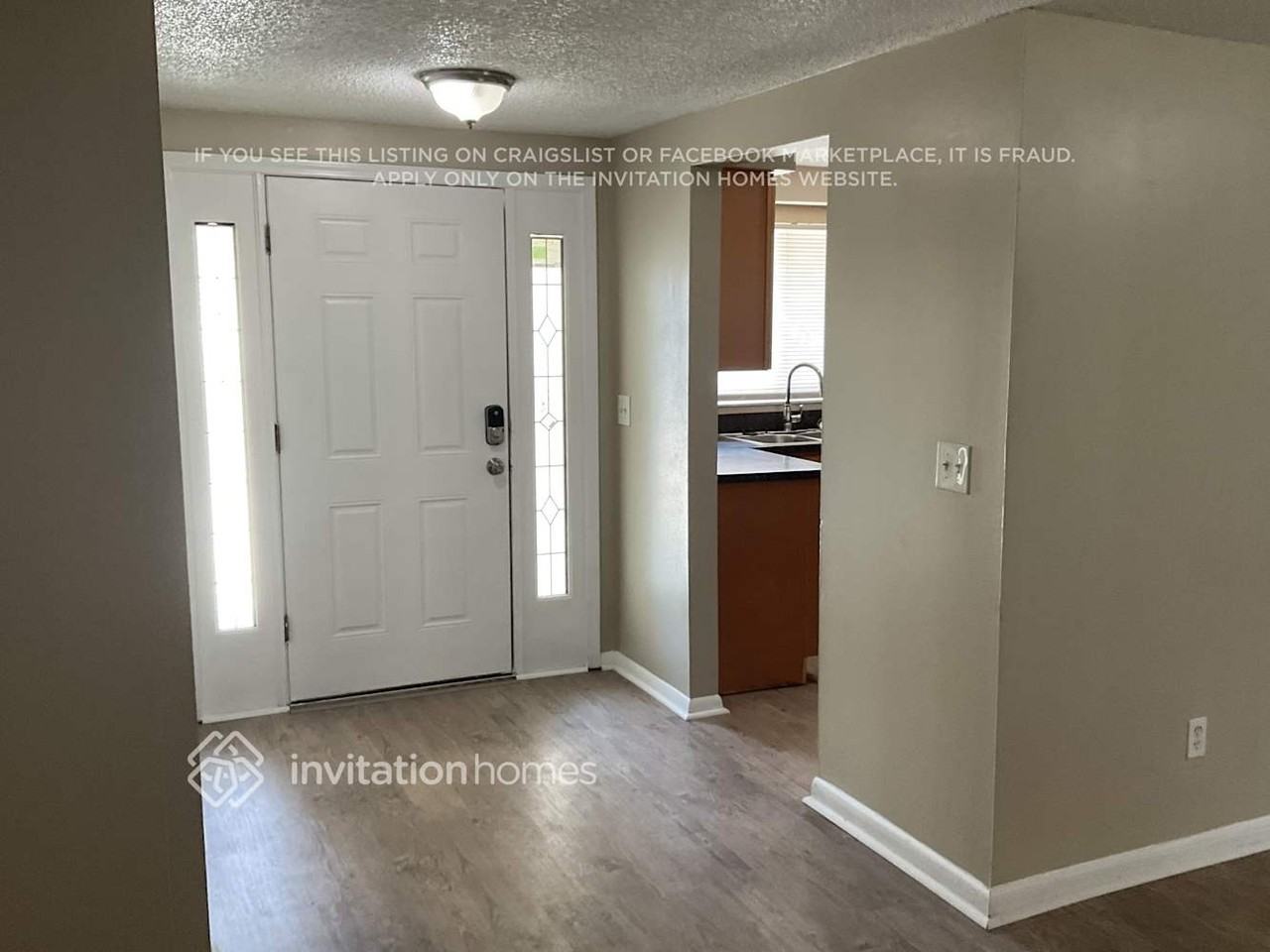 3208 Saddlebrook Ave - Photo 3 of 16