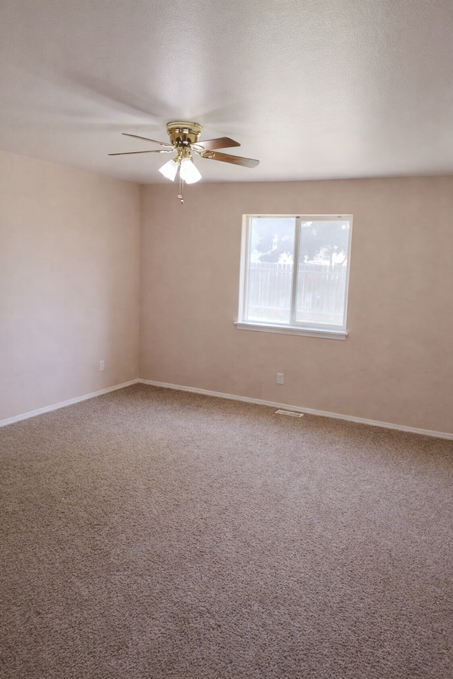 1050 East 19th North Street - Photo 3 of 19