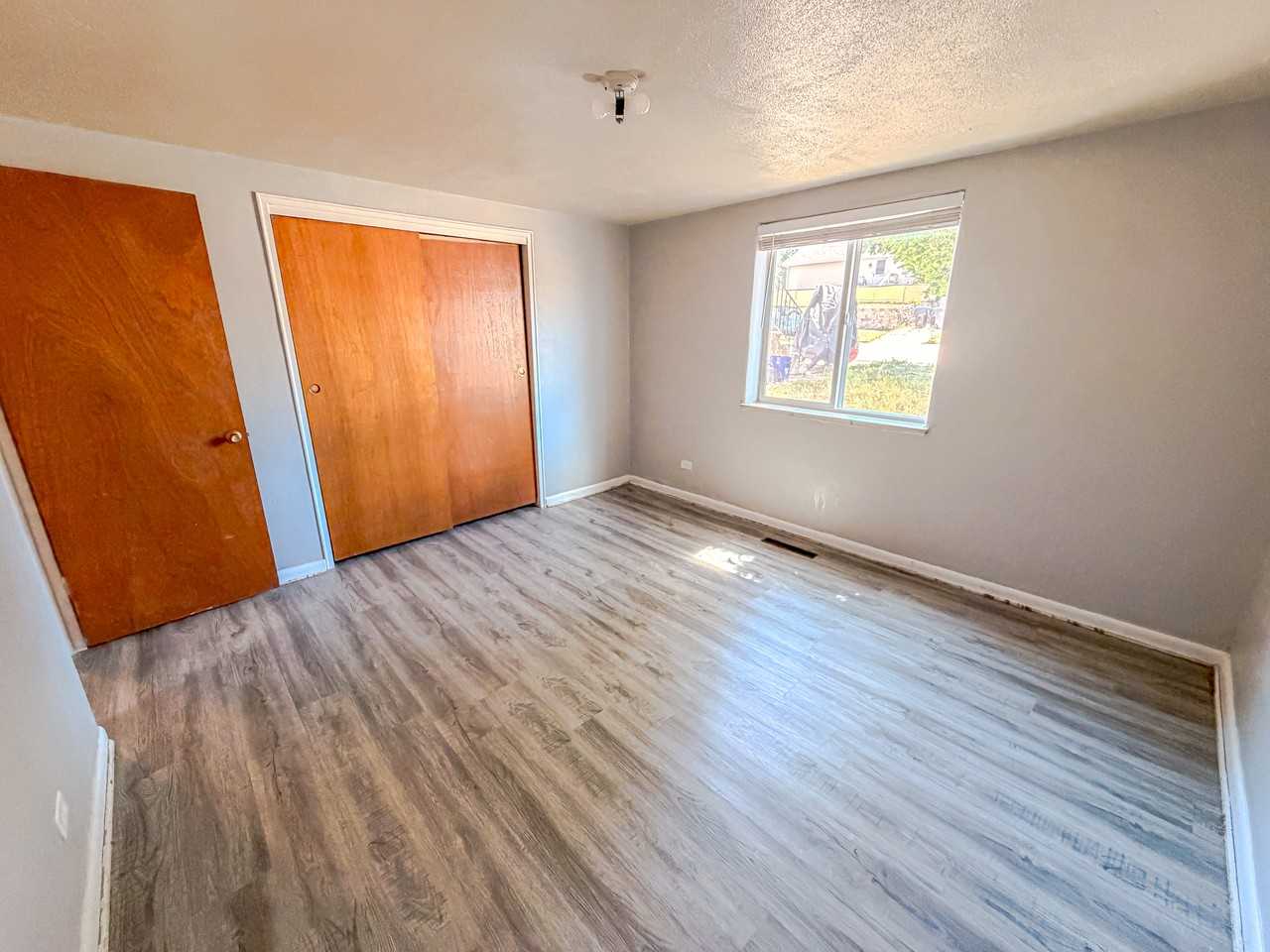 1915 Hugur Ave #1 - Photo 6 of 7