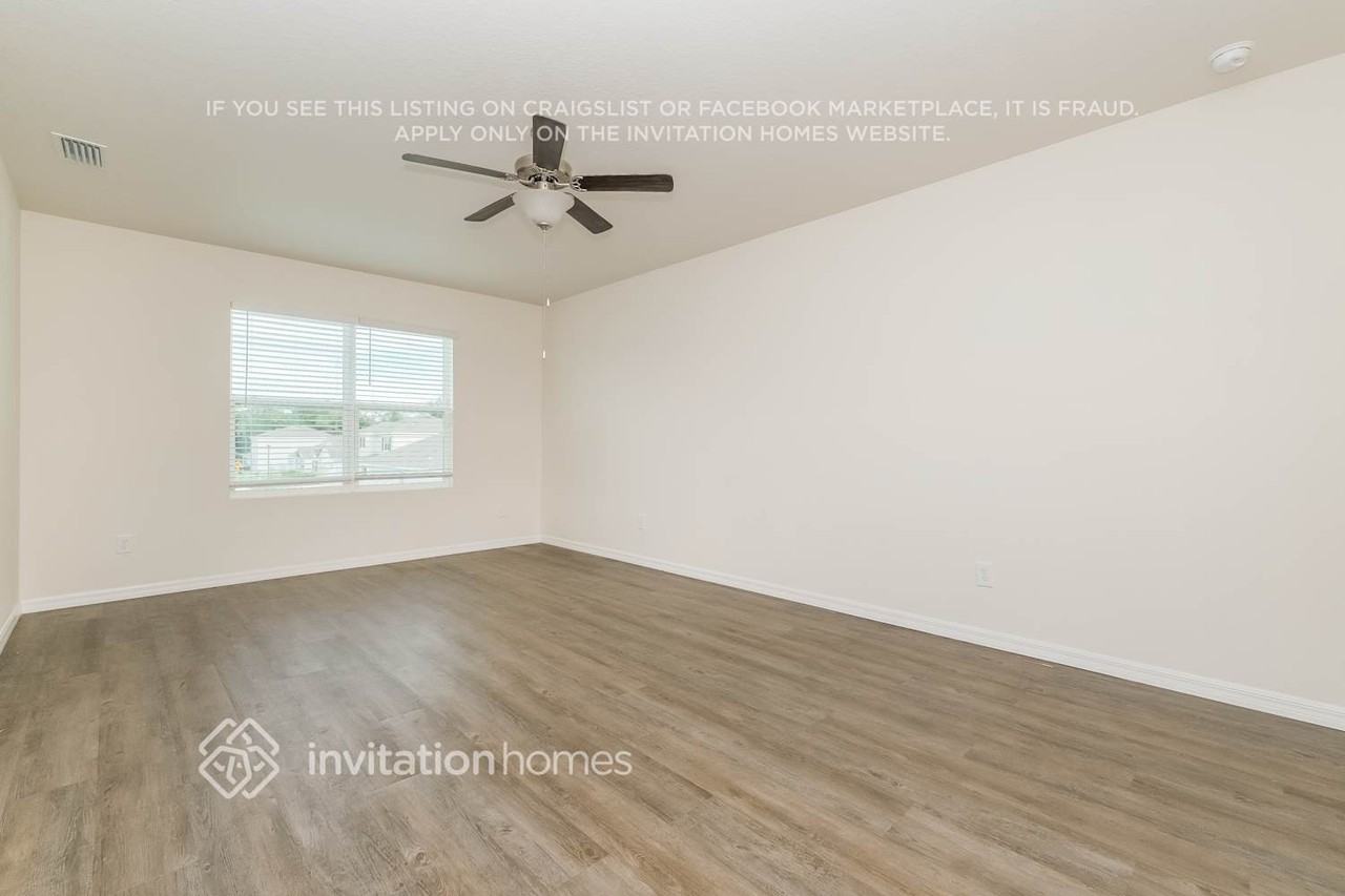 7735 Harbor Moor Dr - Photo 5 of 18