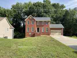 featured image of 210 Enon Ct Sw