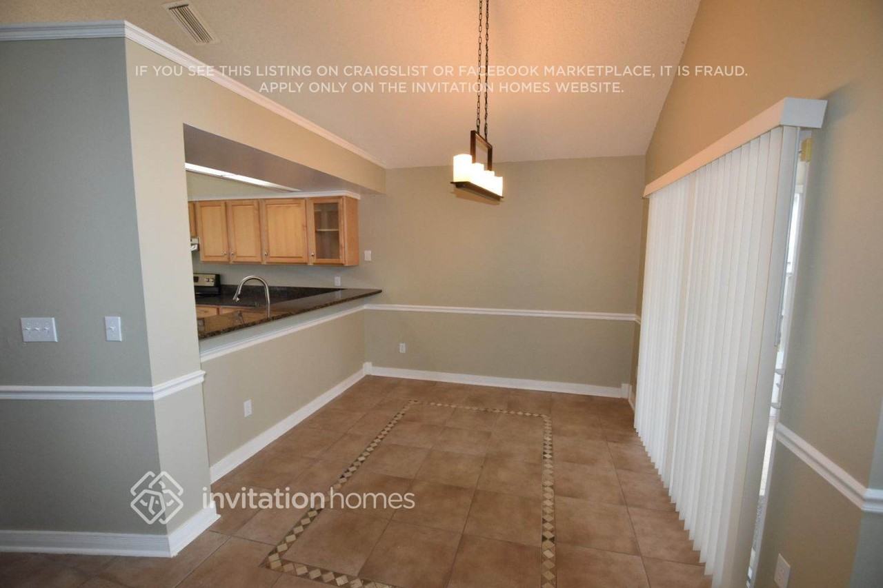 10909 Fenway Glen Ct - Photo 4 of 14