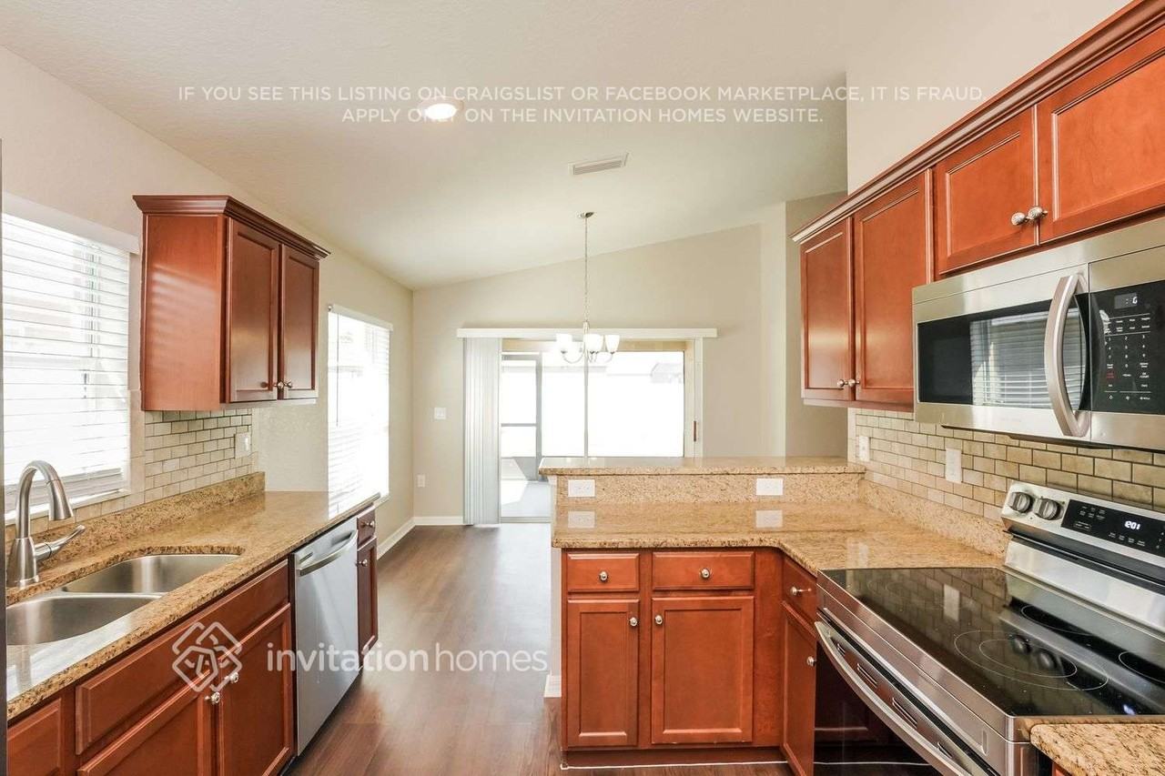 3084 Grand Preserve Blvd - Photo 6 of 15