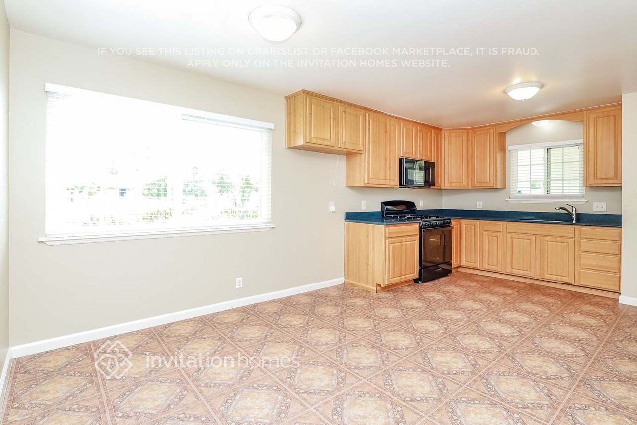 125 Kennison Ct - Photo 6 of 18