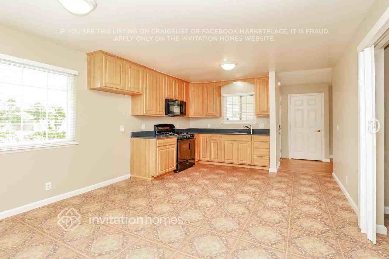 125 Kennison Ct - Photo 7 of 18