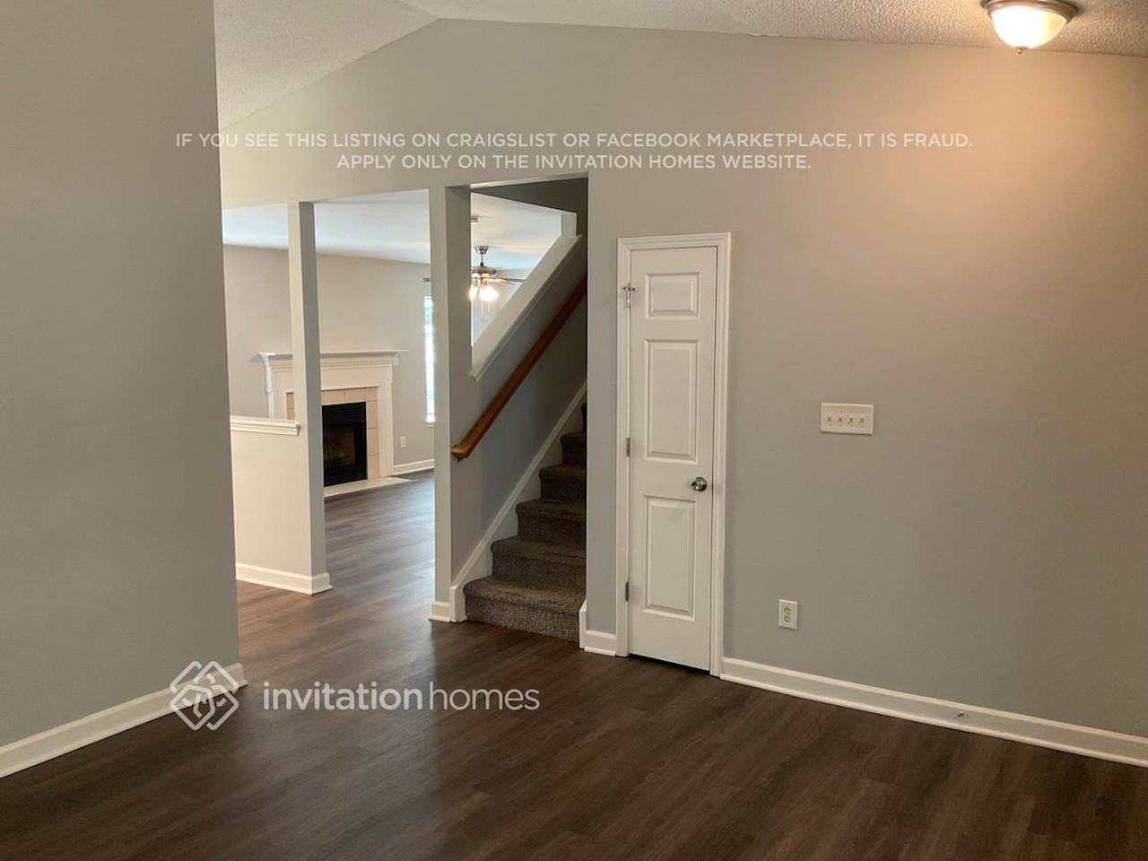 5526 Black Fox Ct - Photo 3 of 17