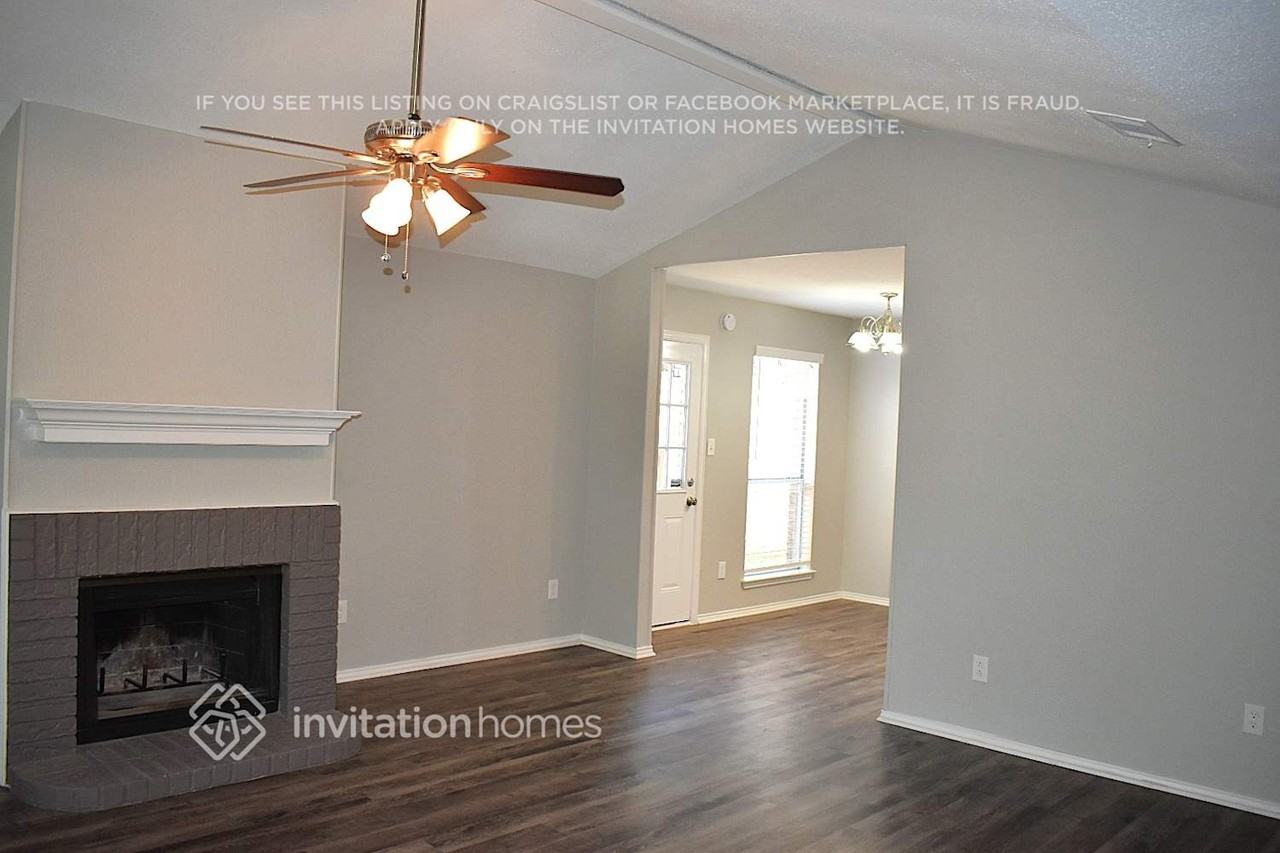 1111 Hidden Creek Dr - Photo 6 of 21