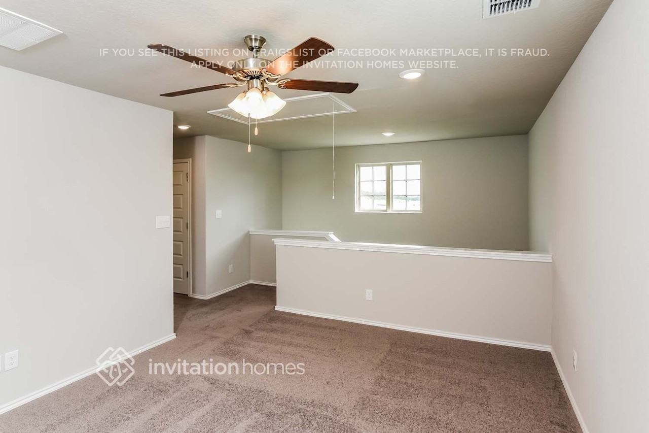 10549 Bricewood Park - Photo 6 of 15